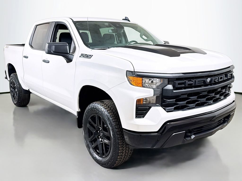 Certified 2026 Chevrolet Silverado 1500 Custom Trail Boss w/ Dark Appearance Package image 3