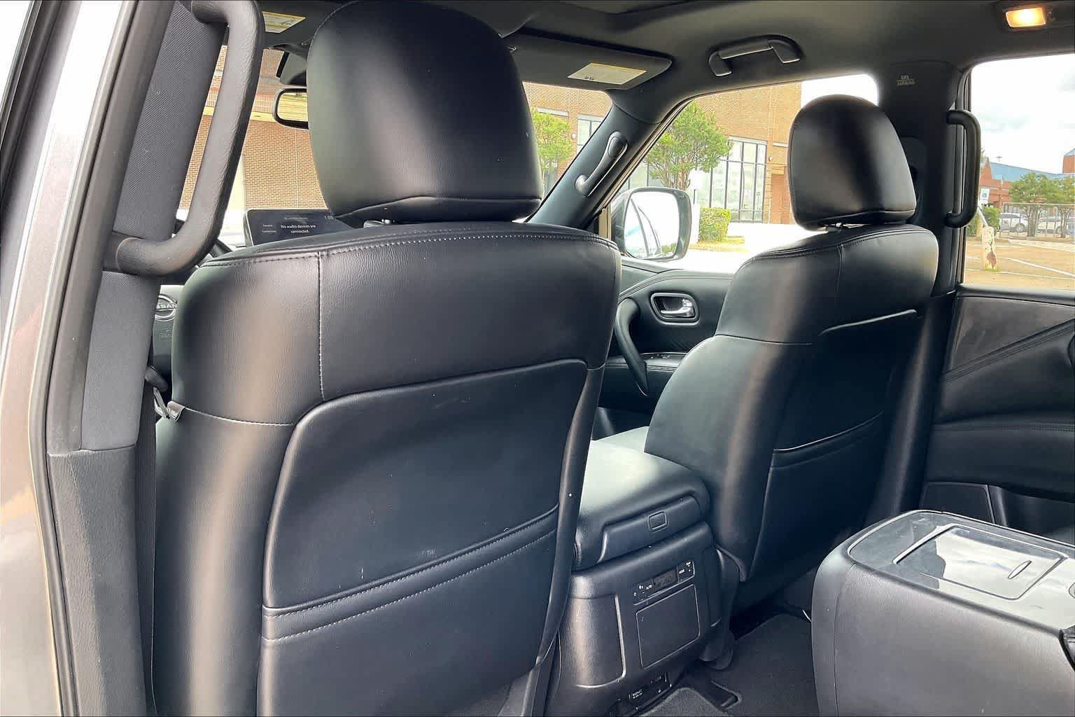 Used 2023 Nissan Armada SL w/ Midnight Edition Package AWD/4WD image 11