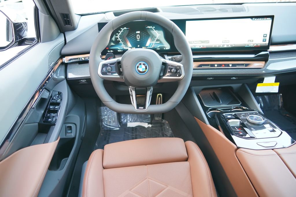 New 2026 BMW i5 eDrive40 w/ M Sport Package RWD image 15