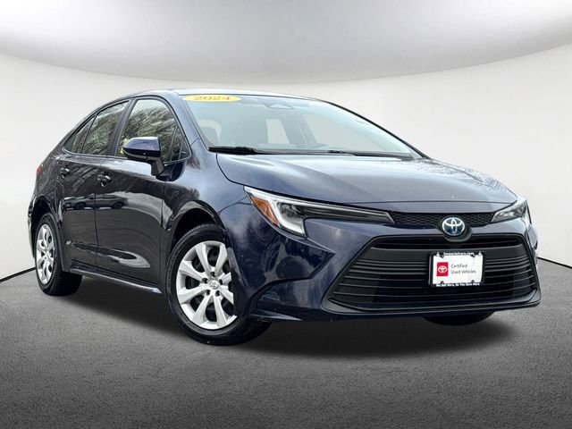 Certified 2024 Toyota Corolla LE image 2