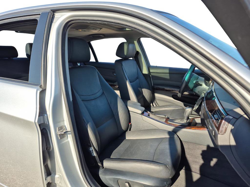 Used 2011 BMW 328i 328i image 22