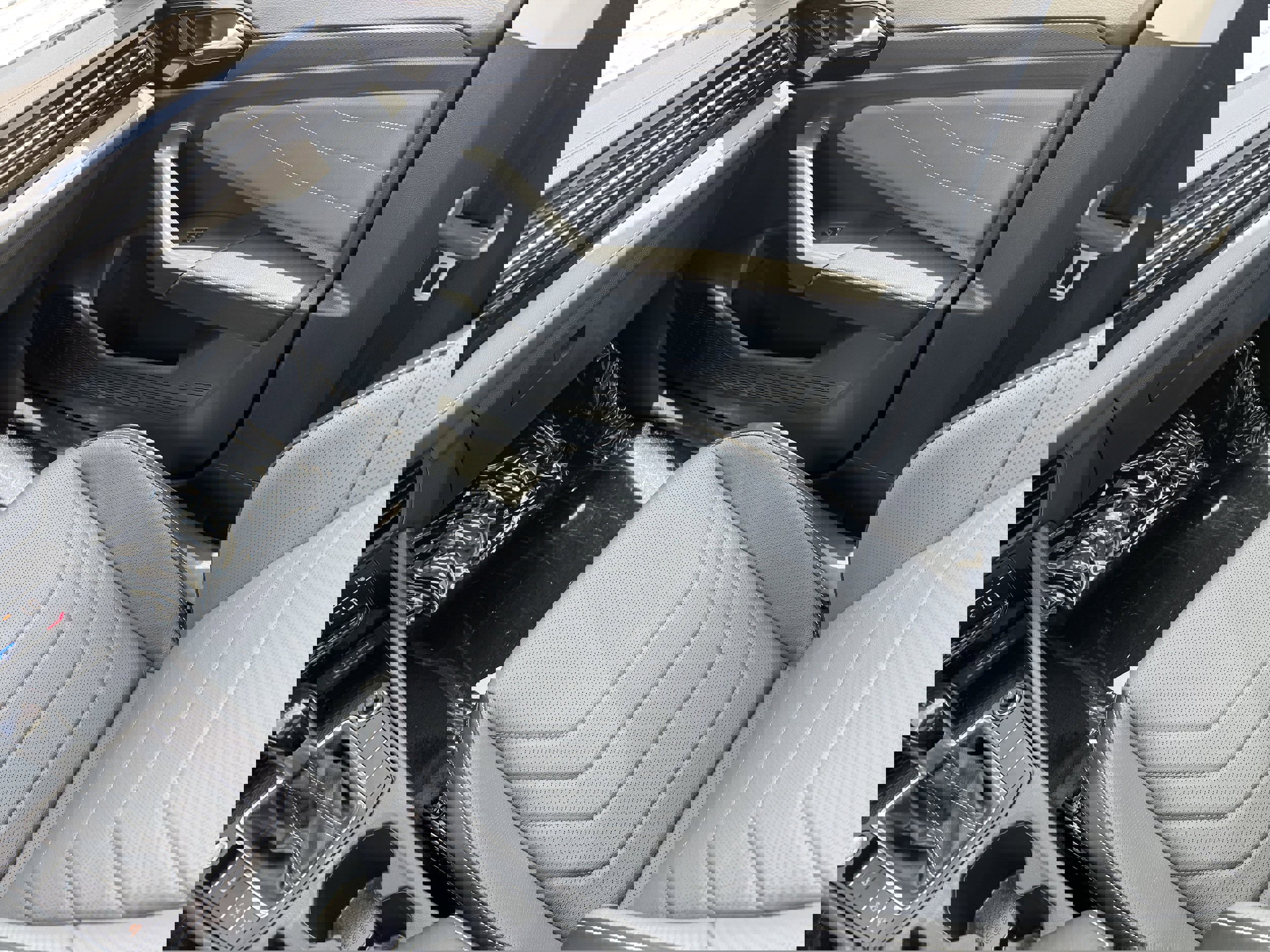 New 2025 Volkswagen Jetta SEL image 16