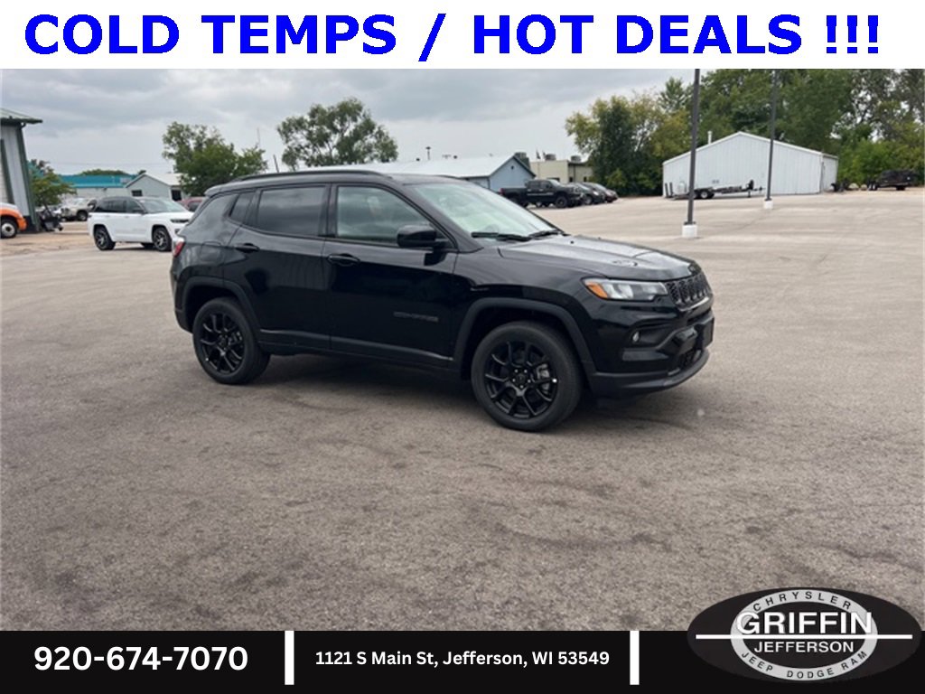 New 2025 Jeep Compass Latitude w/ Sun & Sound Group image 5