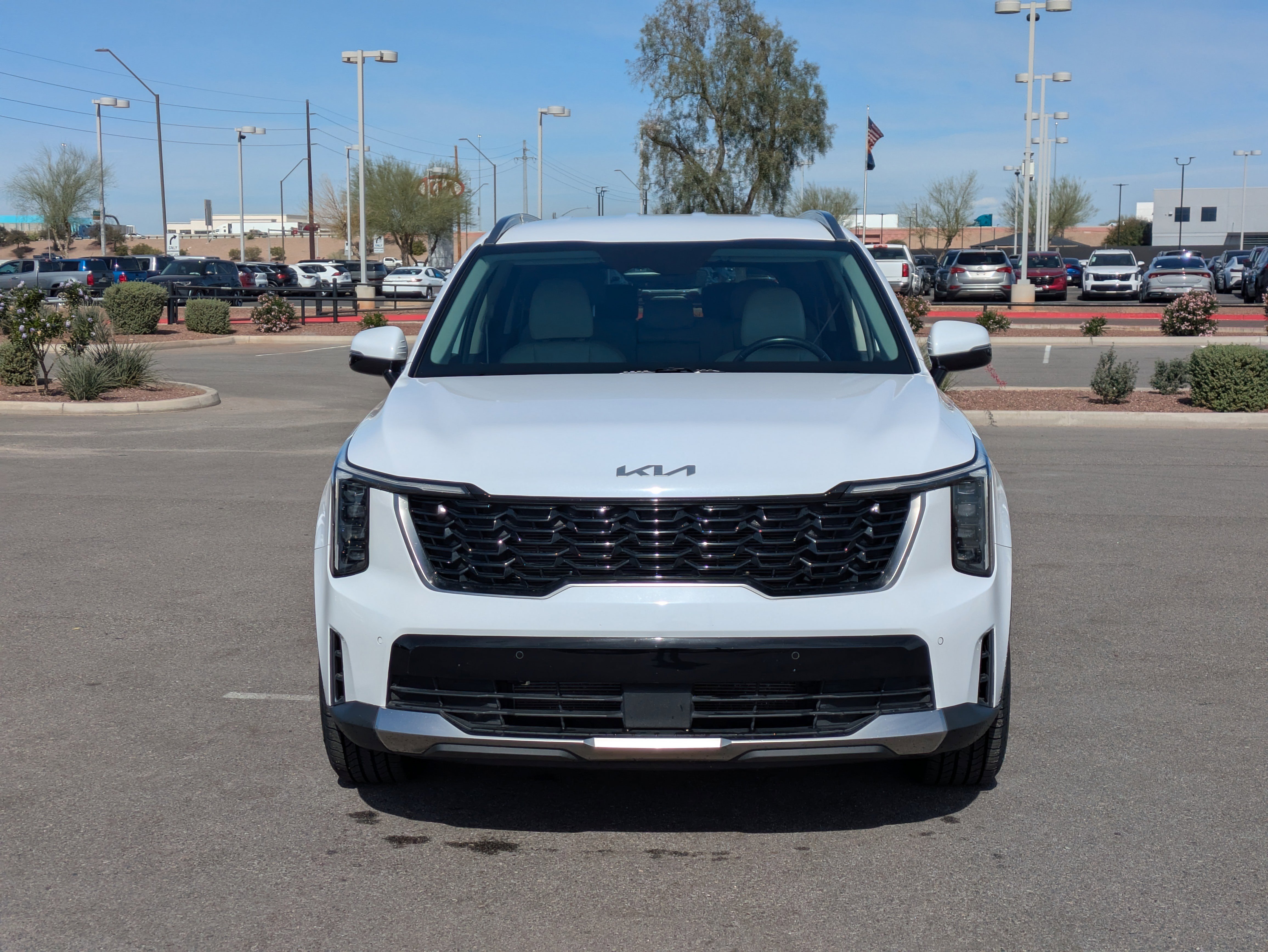 Certified 2025 Kia Sorento S image 8