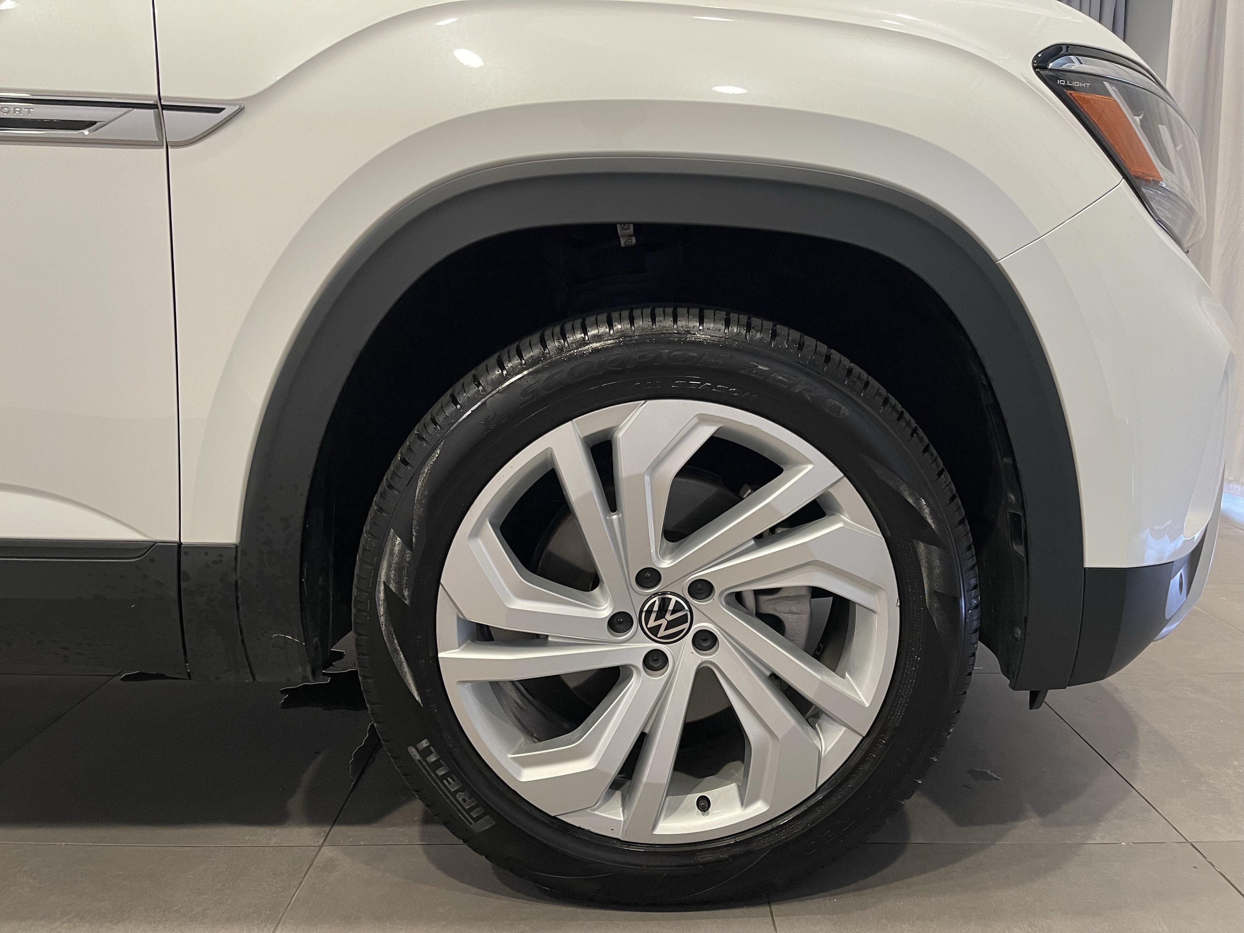 Used 2021 Volkswagen Atlas Cross Sport SEL AWD/4WD image 10