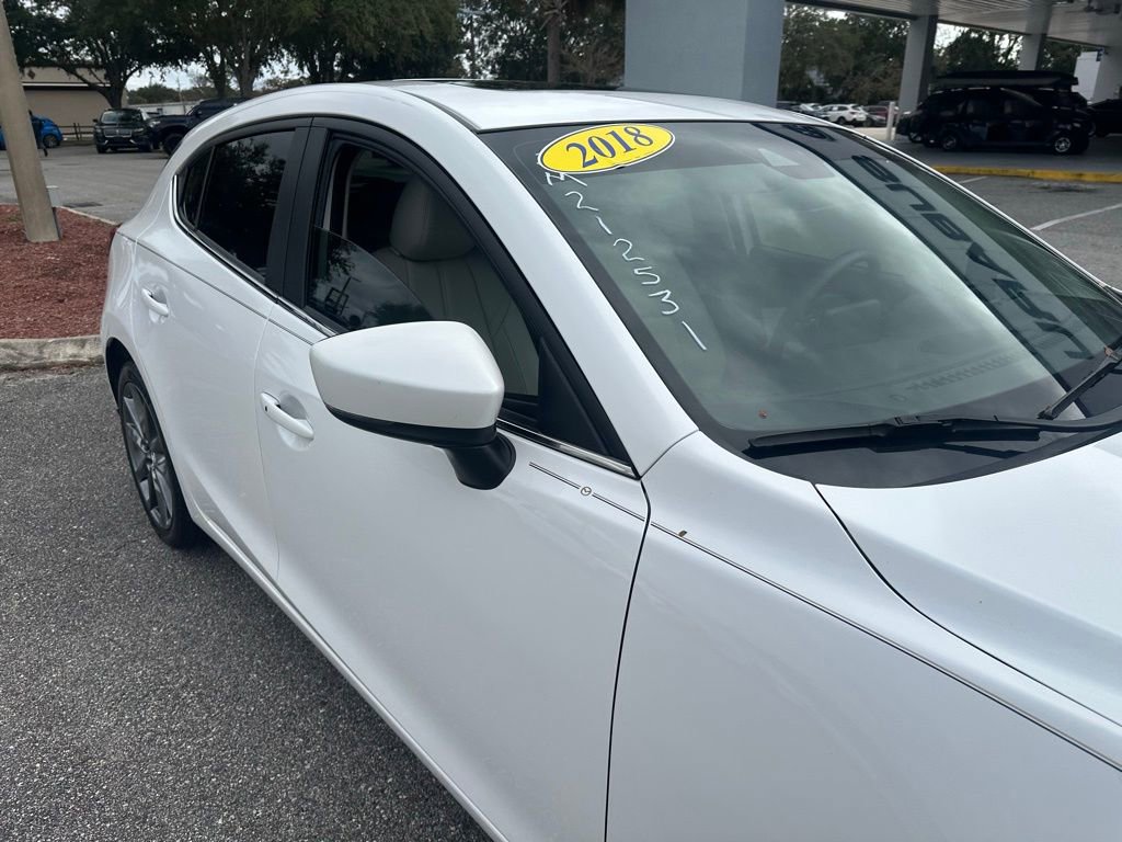 Used 2018 MAZDA MAZDA3 Grand Touring w/ Premium Equipment Package image 15