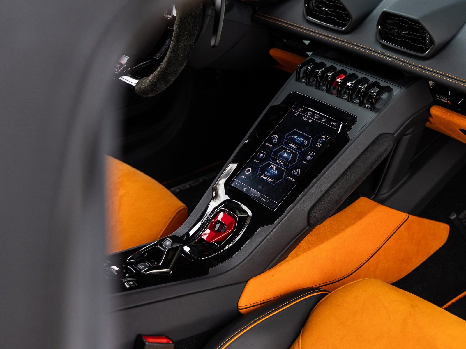 Used 2023 Lamborghini Huracan EVO image 46