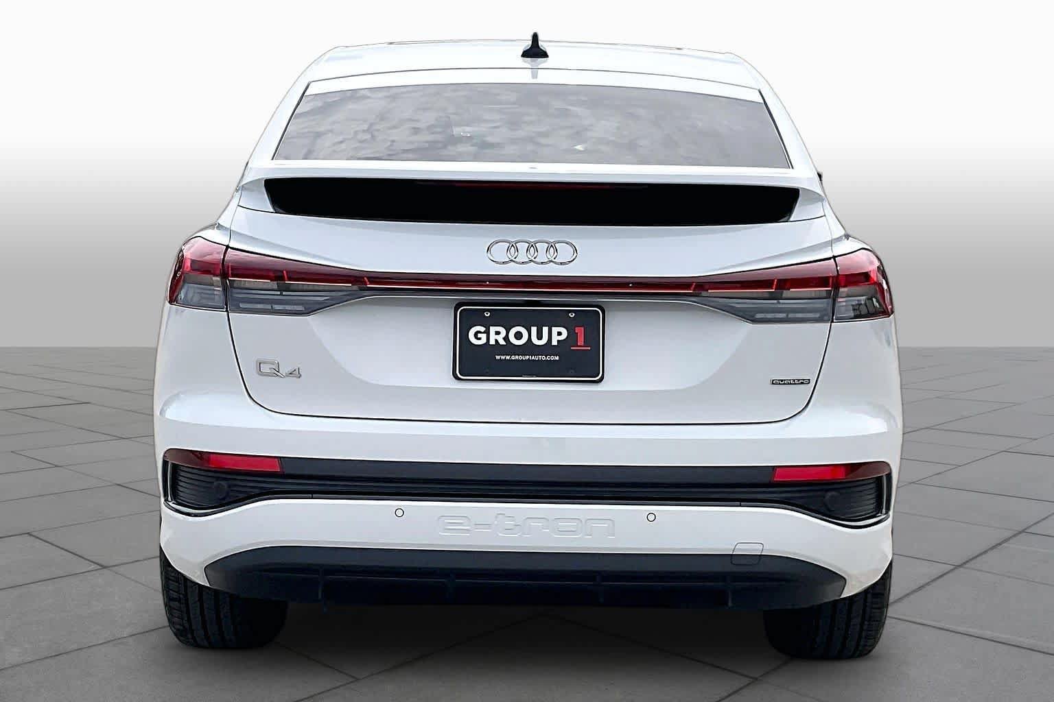 Used 2024 Audi Q4 e-tron Premium Plus AWD/4WD image 4