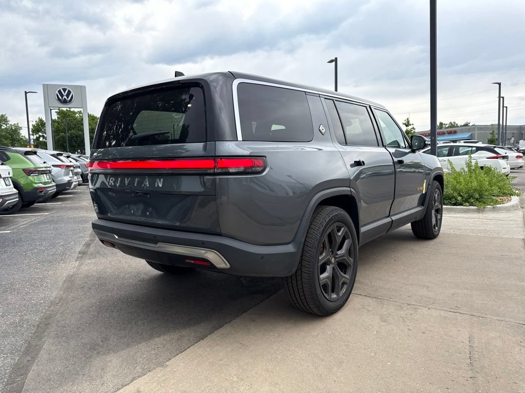 Used 2023 Rivian R1S Launch Edition AWD/4WD image 5