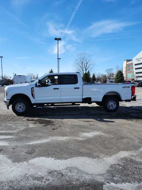 New 2026 Ford F350 XL w/ XL Chrome Package image 4