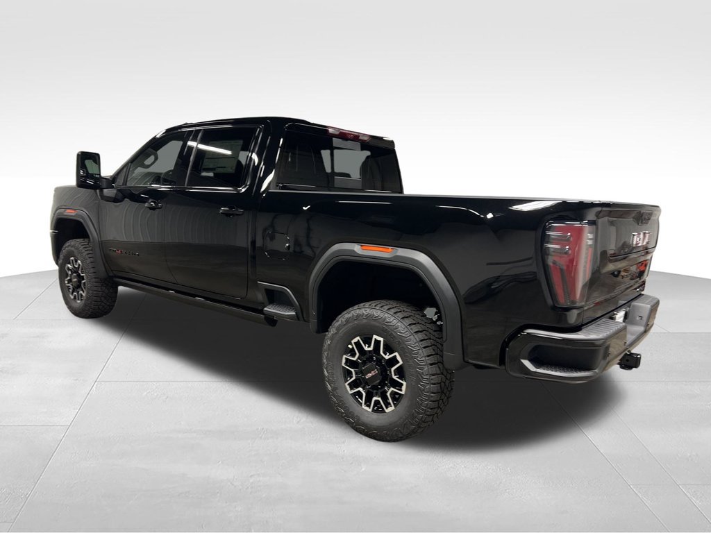 New 2026 GMC Sierra 2500 AT4X w/ LPO, Black Badging Package AWD/4WD image 7
