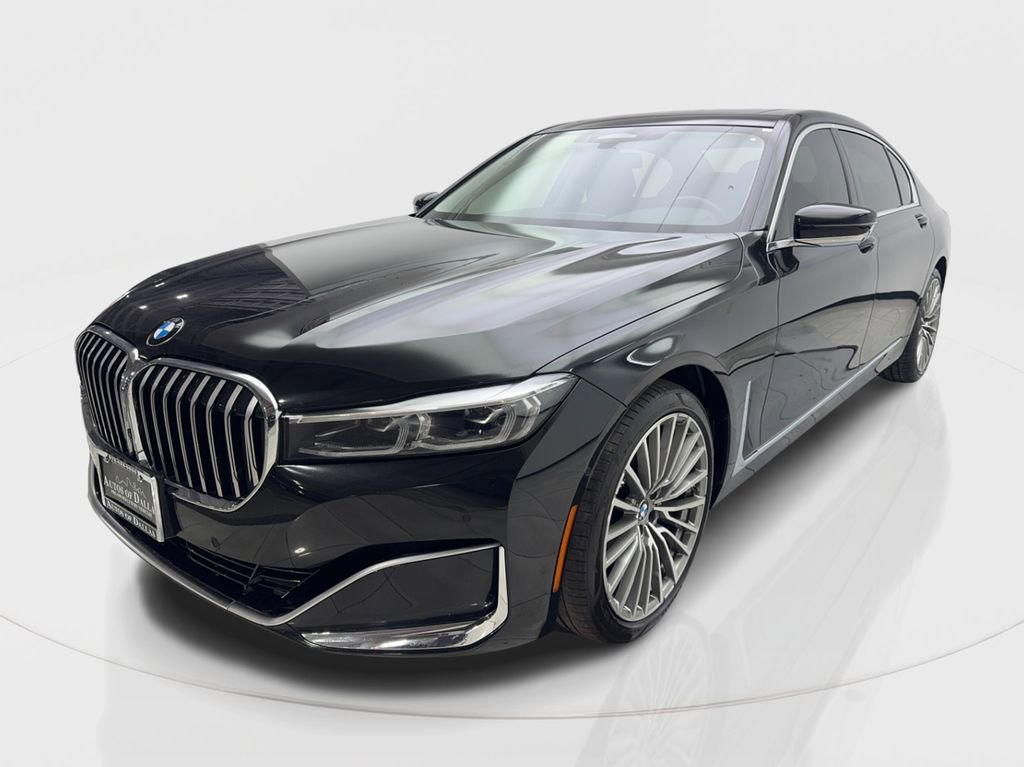 Used 2022 BMW 740i image 2