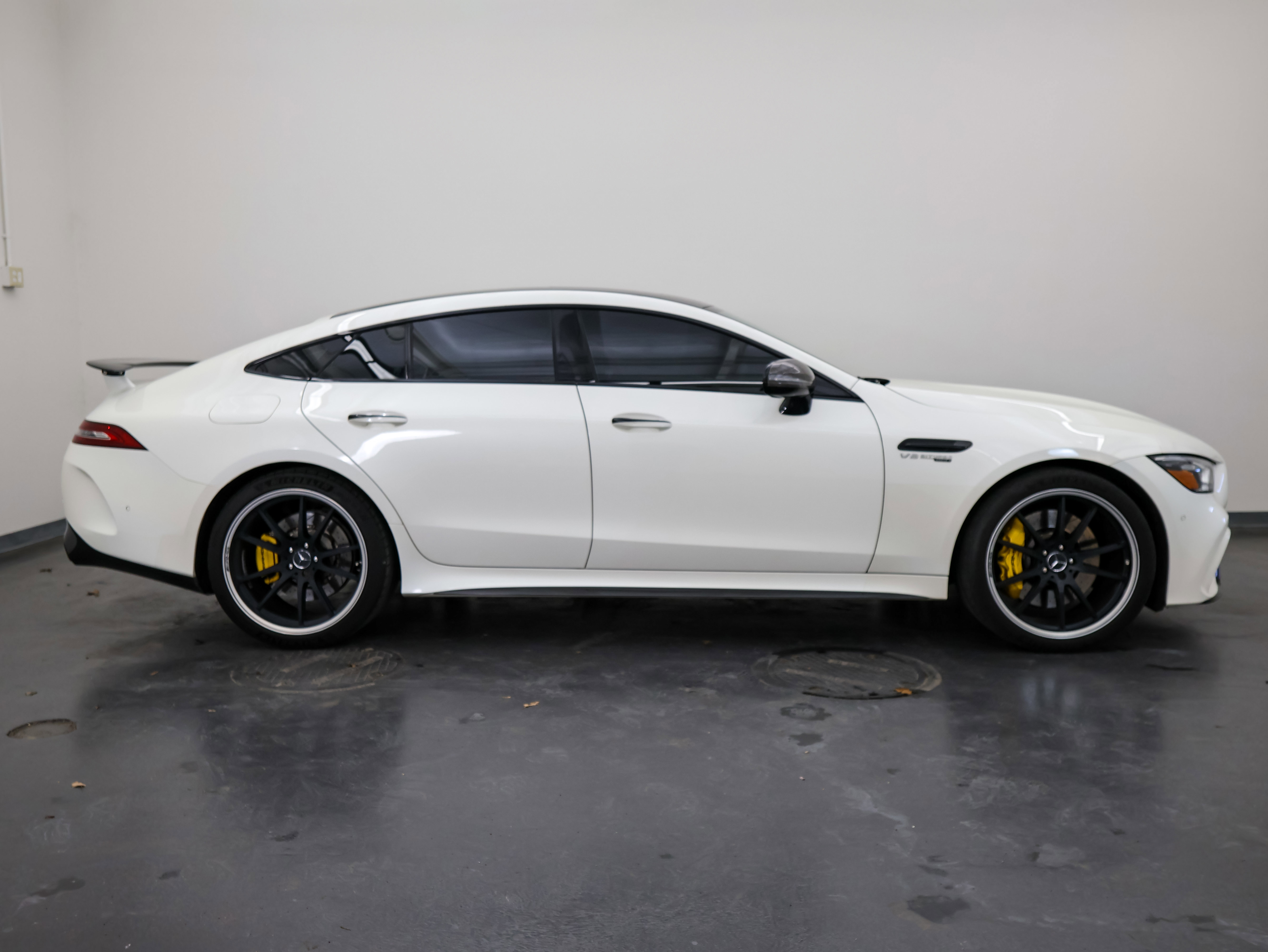 Used 2019 Mercedes-Benz AMG GT 63 S image 2