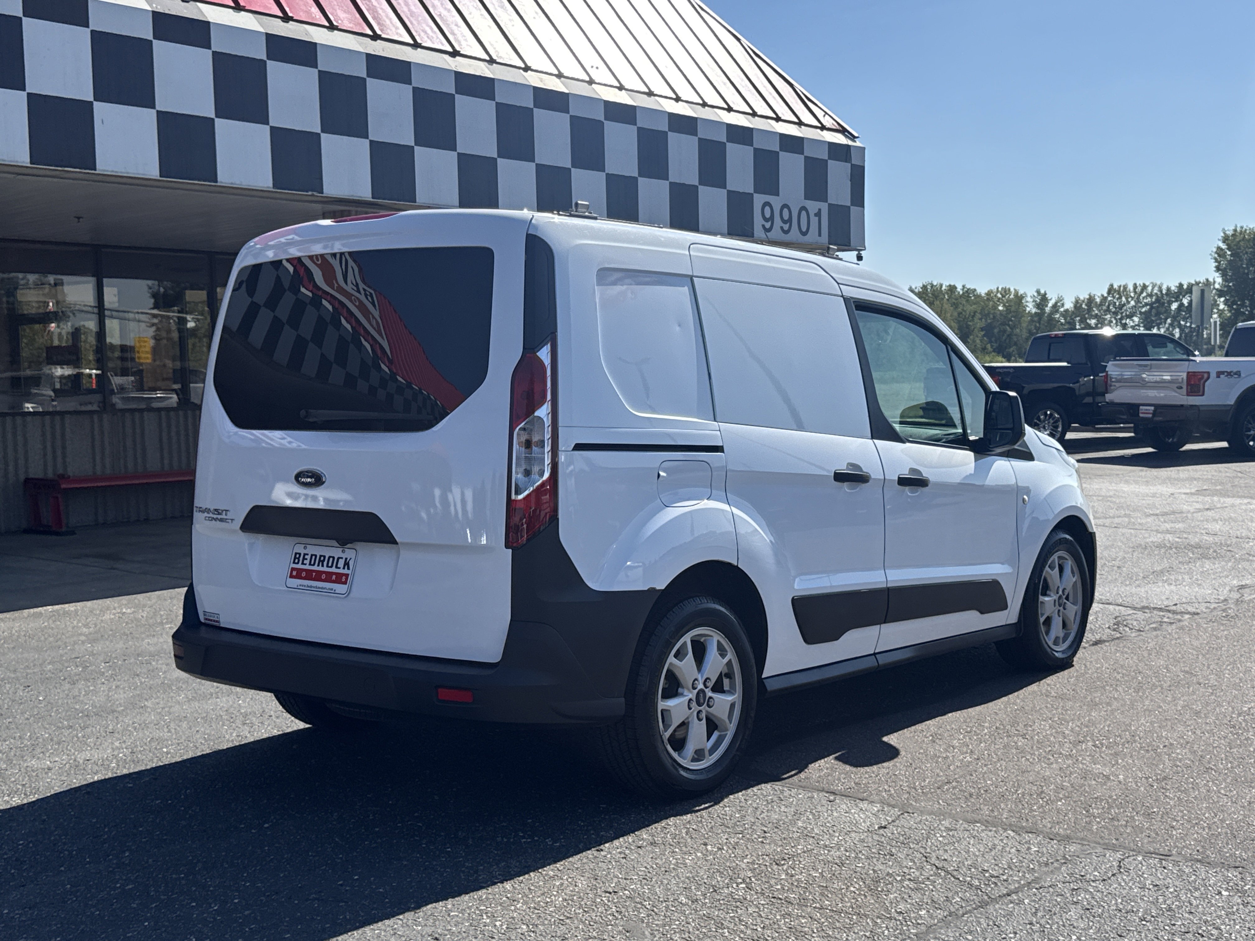 Used 2019 Ford Transit Connect XL image 7