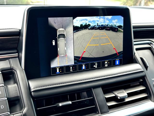 Used 2023 Chevrolet Tahoe Z71 w/ Luxury Package AWD/4WD image 22