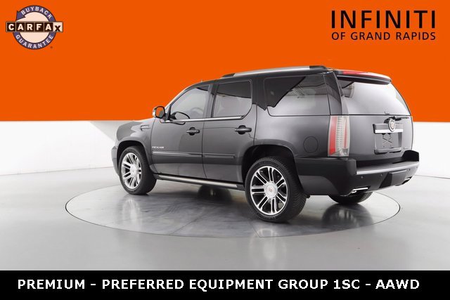 Used 2013 Cadillac Escalade Premium image 5