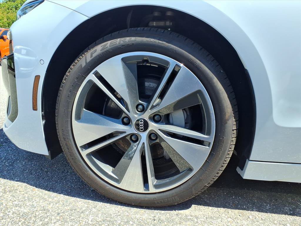 New 2025 Audi A6 e-tron Premium Plus RWD image 26