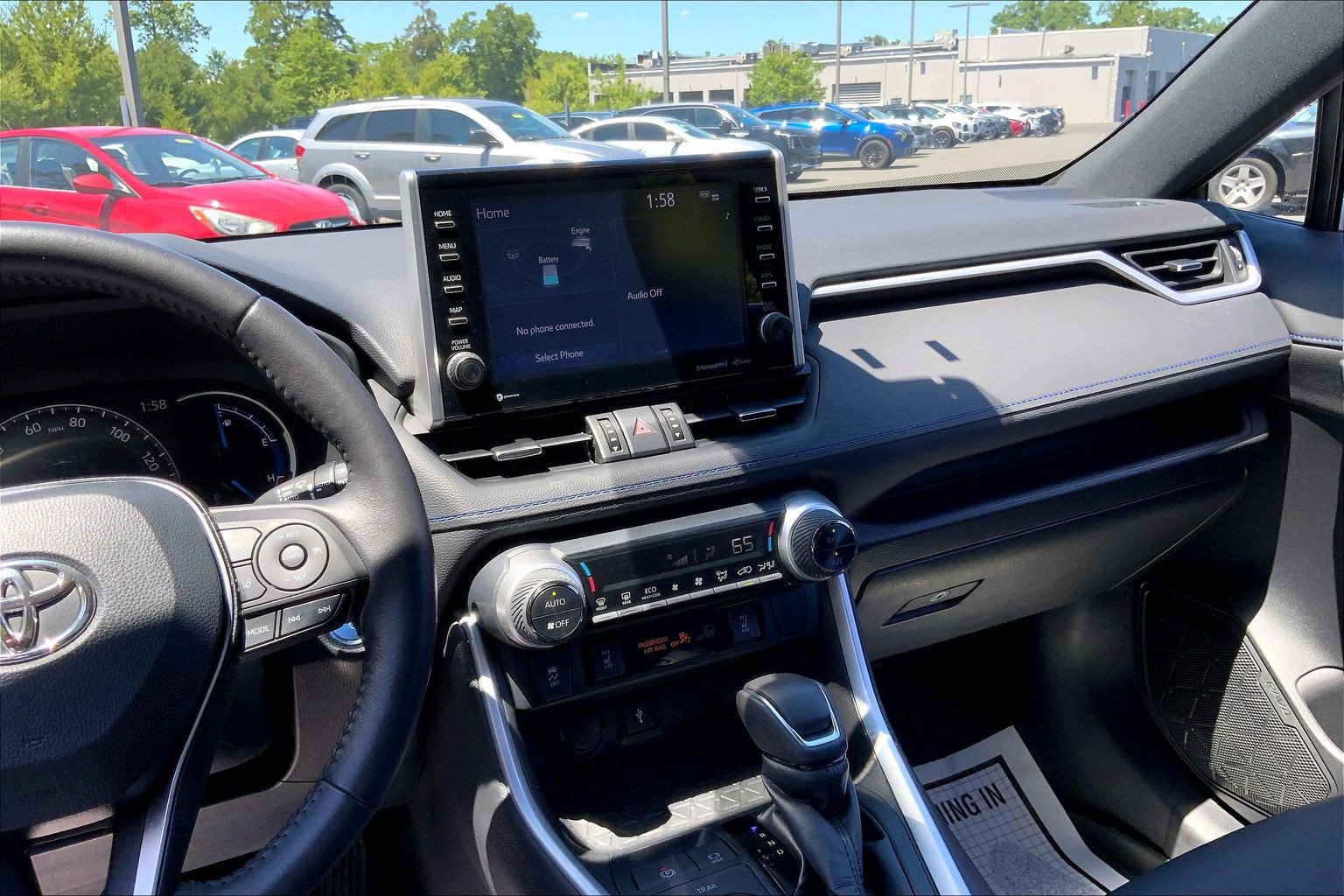 Used 2022 Toyota RAV4 XSE w/ XSE Grade Weather Package AWD/4WD image 8