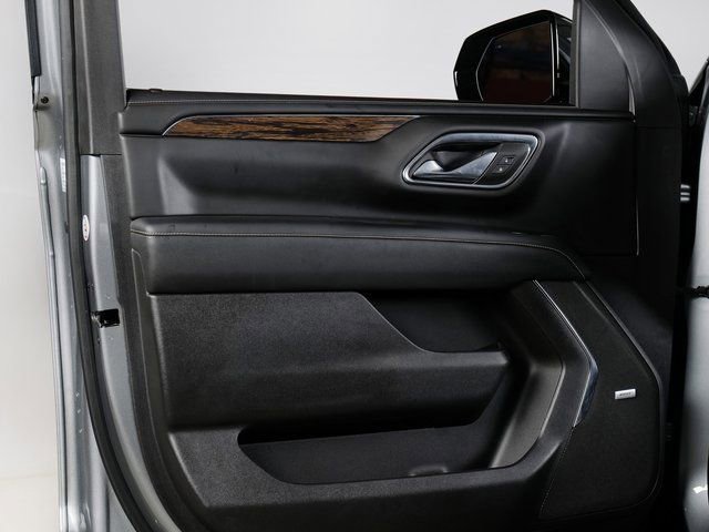 Used 2023 Chevrolet Tahoe Premier w/ Premium Package image 29
