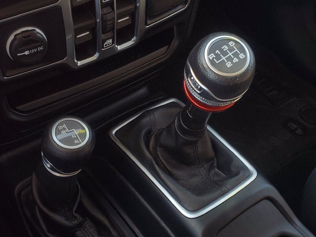 Used 2018 Jeep Wrangler Unlimited Sport S AWD/4WD image 21