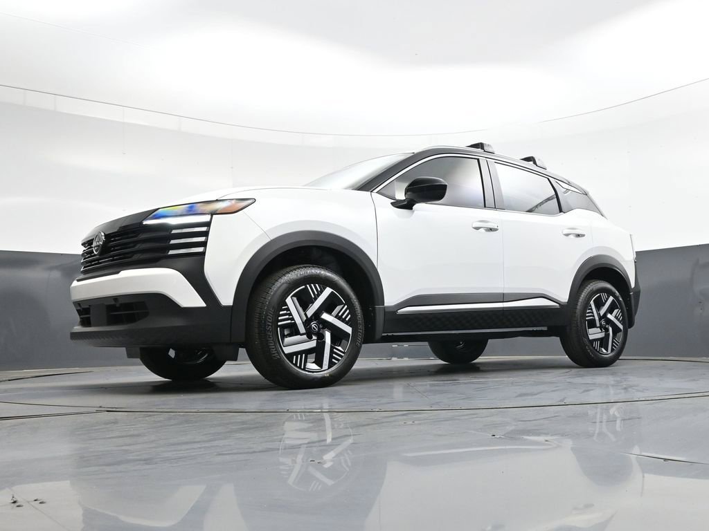 Certified 2026 Nissan Kicks SV w/ Charging Package FWD image 44