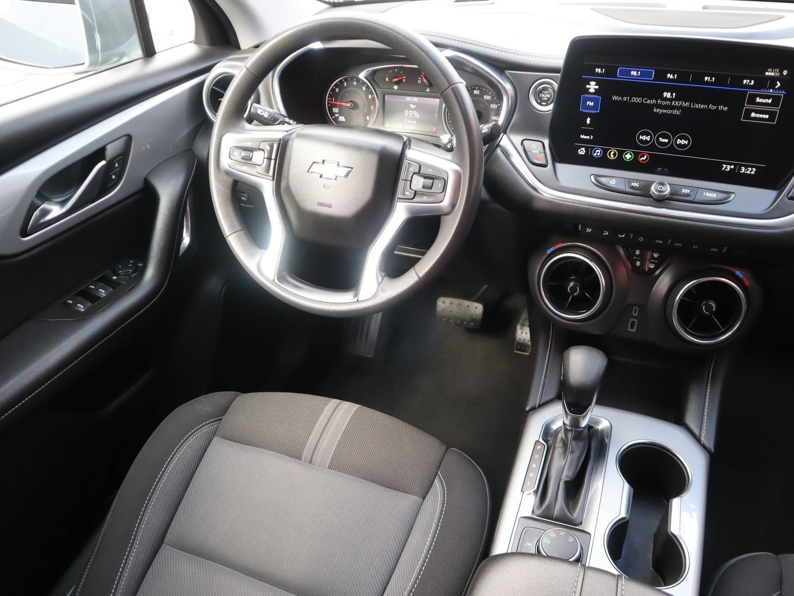 Used 2023 Chevrolet Blazer LT image 40