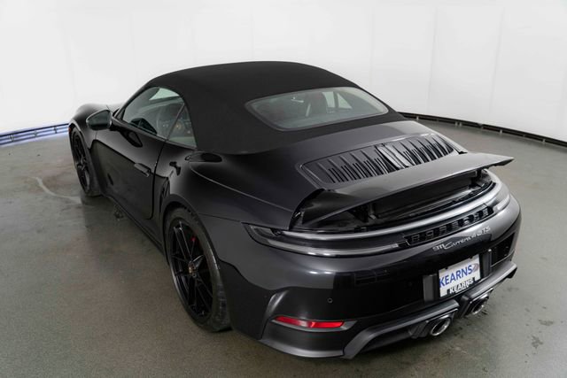 Used 2025 Porsche 911 Carrera 4 GTS AWD/4WD image 27