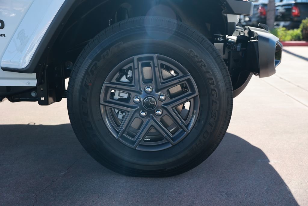 New 2026 Jeep Gladiator Sport AWD/4WD image 8
