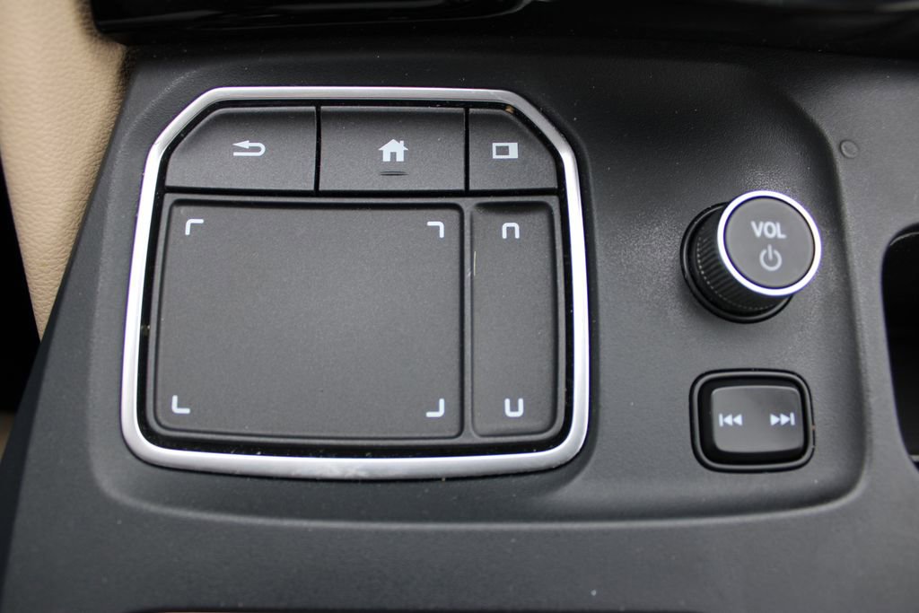 Used 2022 Acura MDX SH-AWD image 50