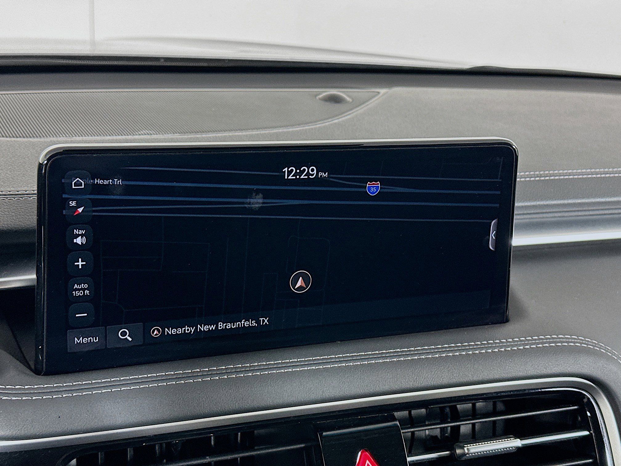 Used 2025 Genesis G70 2.5T image 21