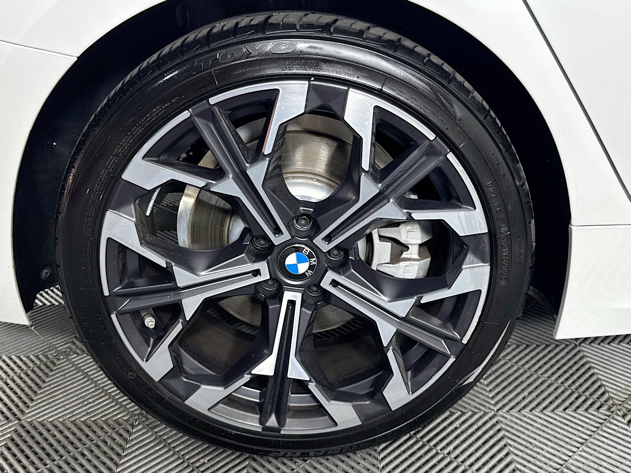 Used 2026 BMW 330i Sedan RWD image 31