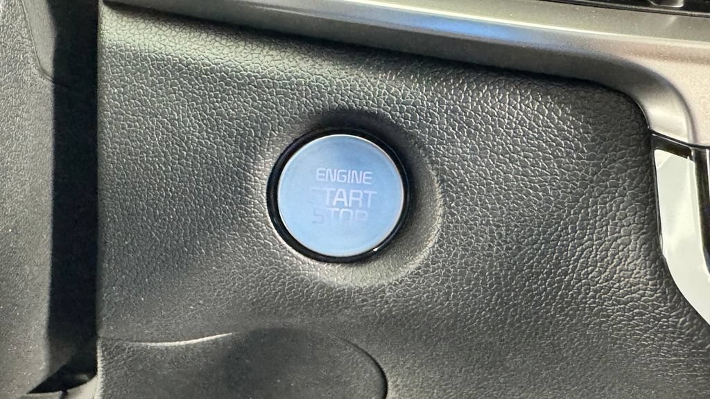 New 2026 Kia Sorento S AWD/4WD image 24