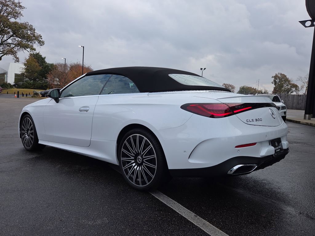 Used 2026 Mercedes-Benz CLE 300 4MATIC Cabriolet image 3