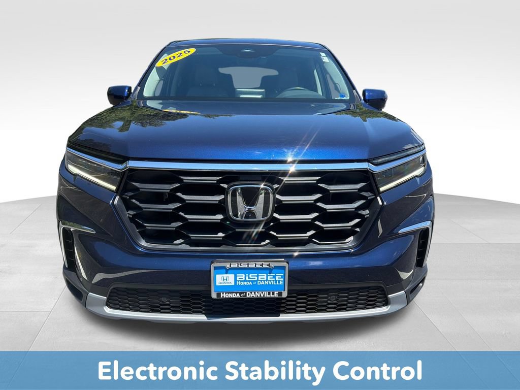 Used 2025 Honda Pilot EX-L image 11