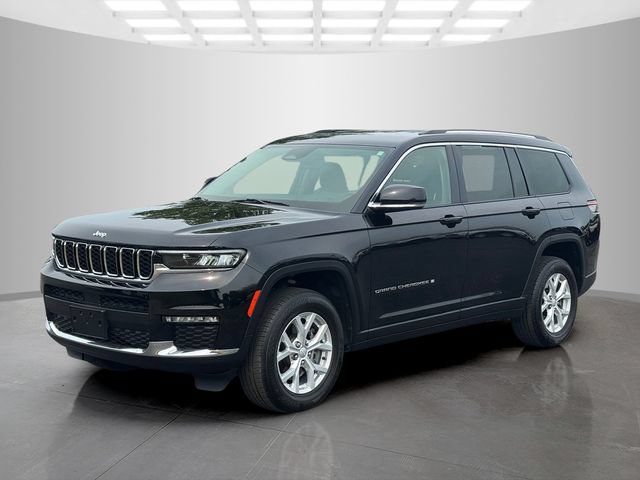 Certified 2023 Jeep Grand Cherokee L Limited AWD/4WD image 3