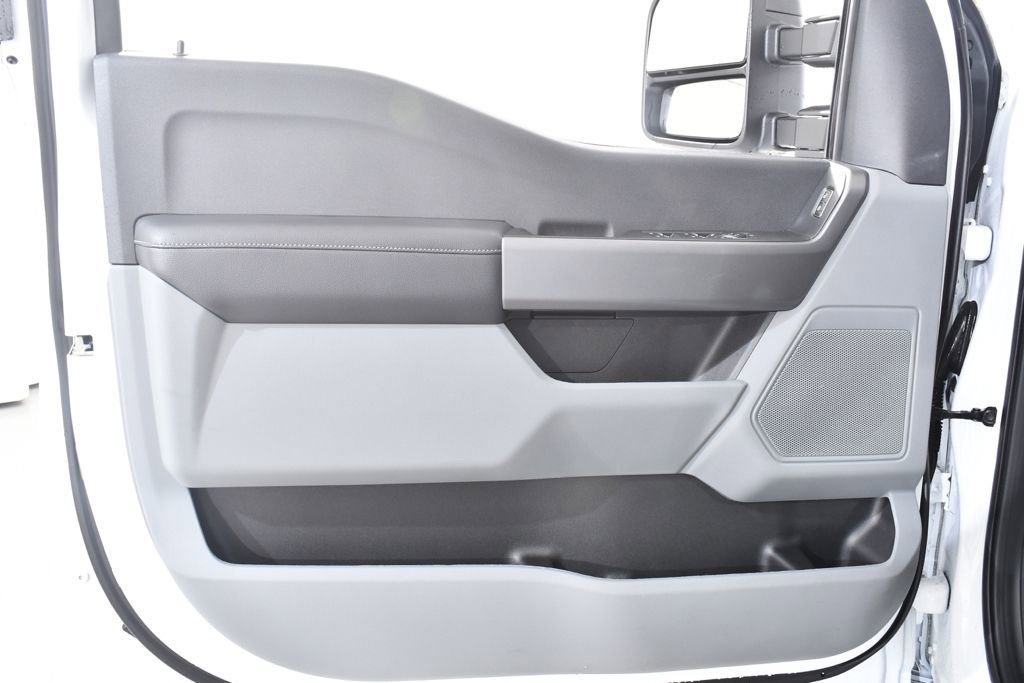 New 2026 Ford F350 XL image 24