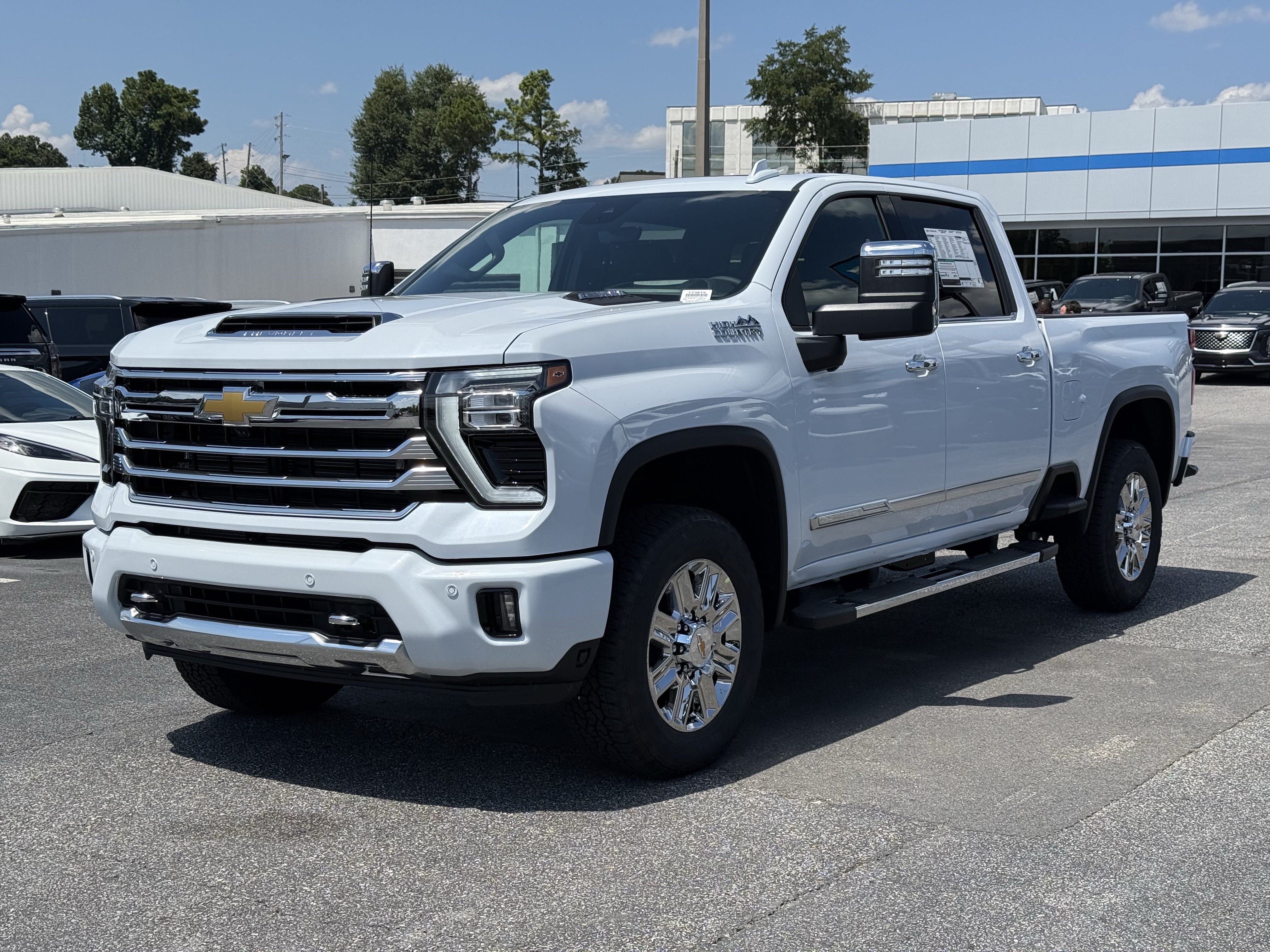 New 2026 Chevrolet Silverado 2500 High Country w/ High Country Premium Package AWD/4WD image 5