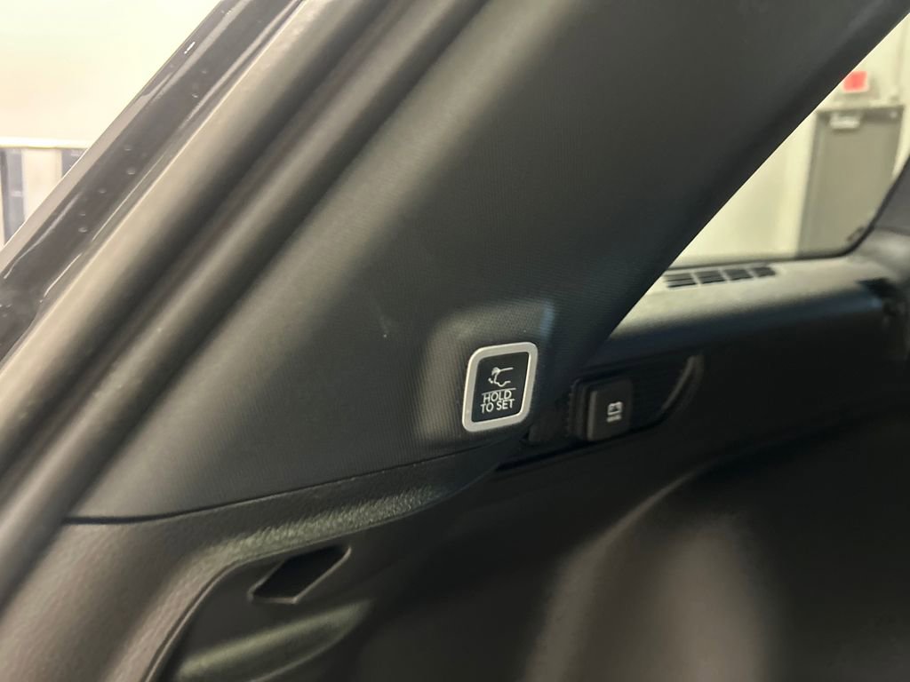 New 2026 Jeep Grand Cherokee Altitude image 32