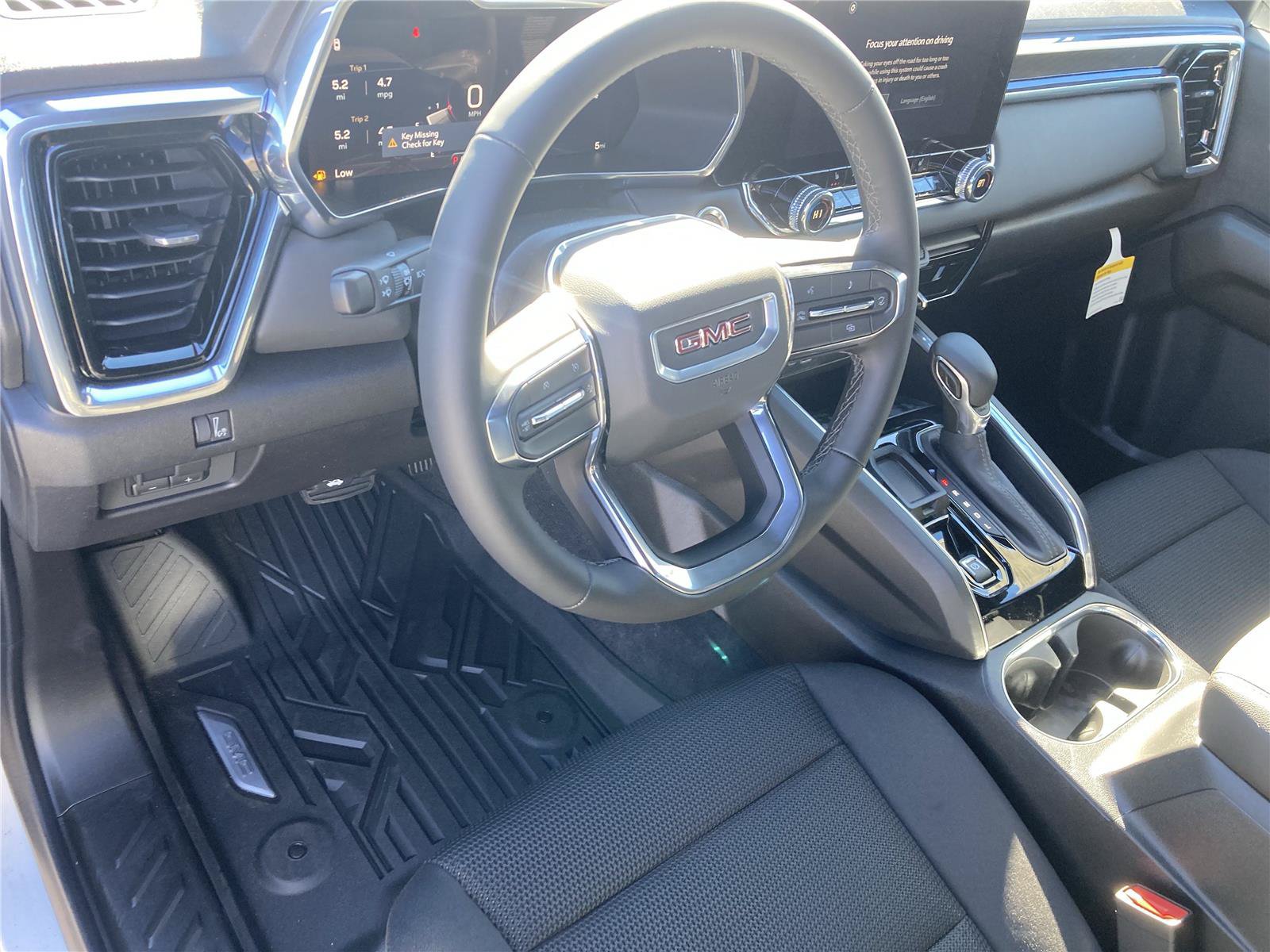 New 2026 GMC Canyon Elevation w/ Convenience Package RWD image 12