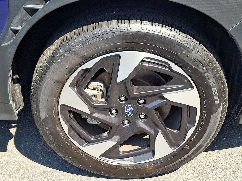 Certified 2025 Subaru Crosstrek 2.5i Limited AWD/4WD image 8