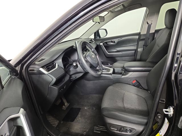 Used 2024 Toyota RAV4 XLE image 12