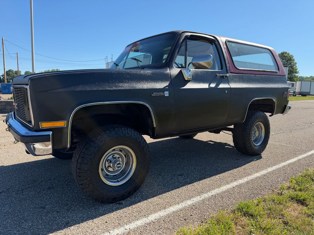 Used 1987 GMC Jimmy 4WD image 3
