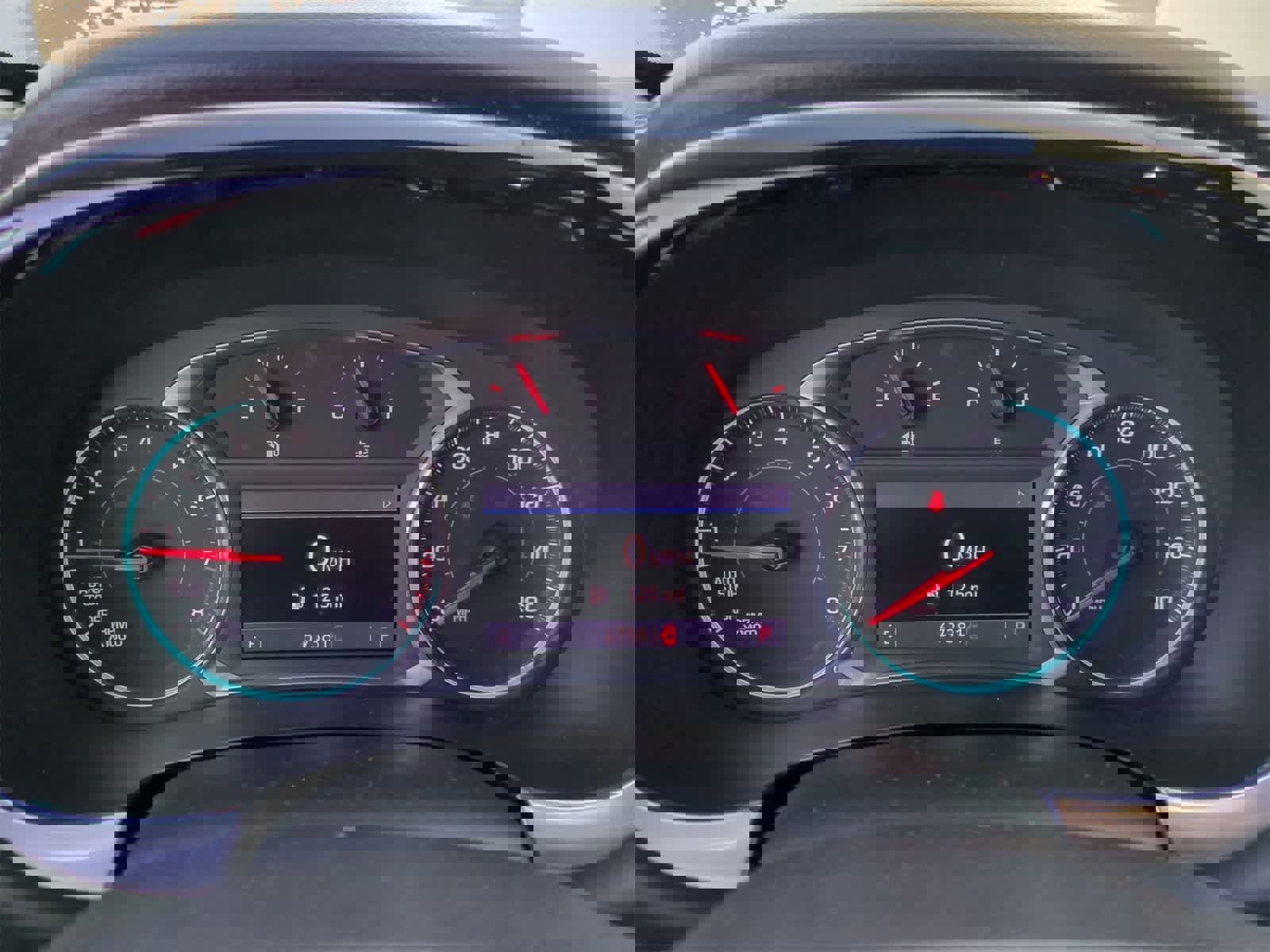 Used 2020 Chevrolet Traverse LT image 33