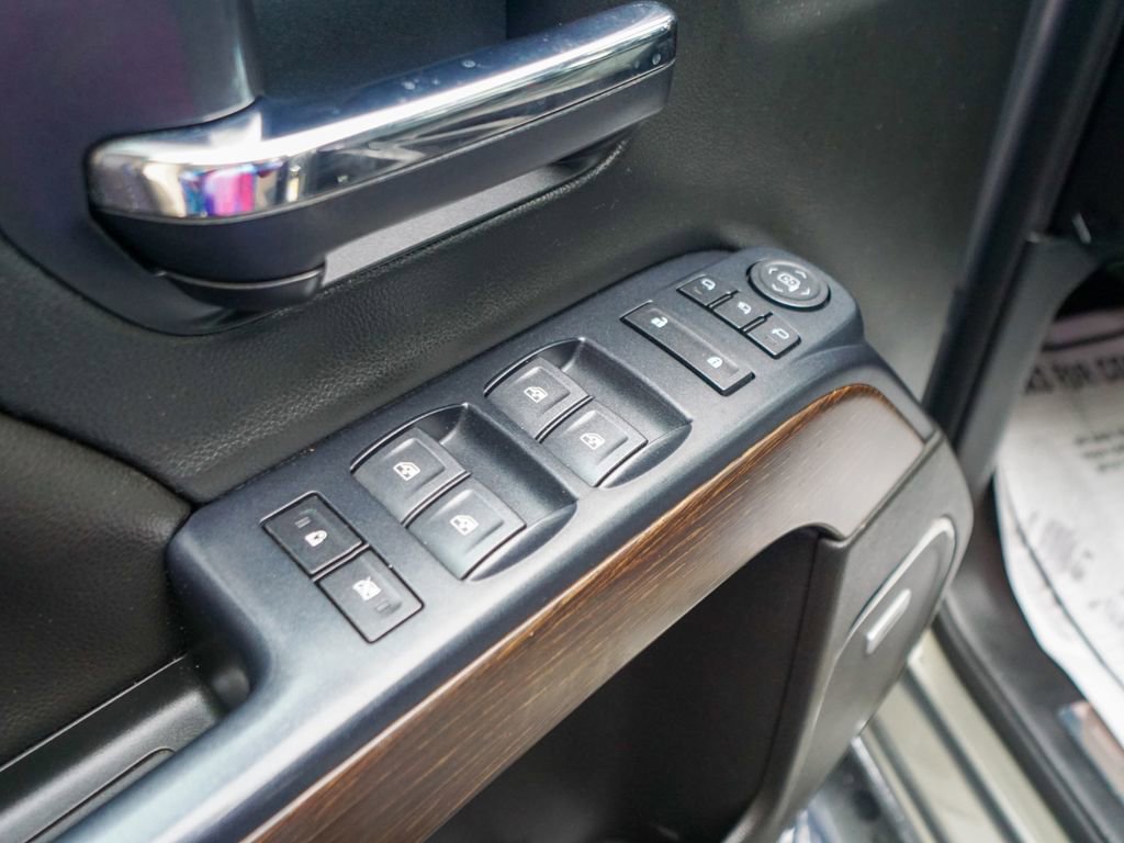 Used 2018 GMC Sierra 3500 Denali w/ Duramax Plus Package image 18