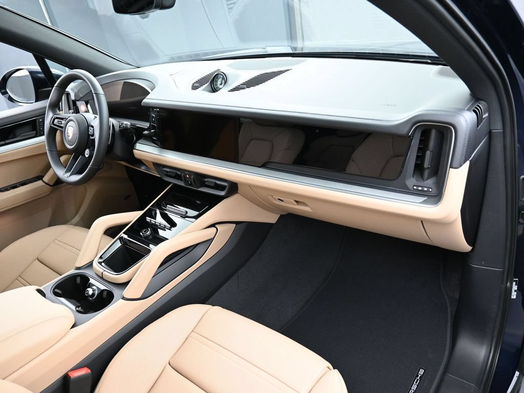 New 2026 Porsche Cayenne S AWD/4WD image 32