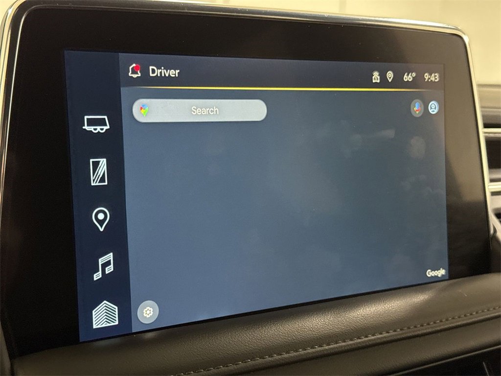 Used 2024 Chevrolet Suburban LT image 14