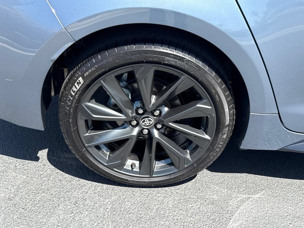 Certified 2025 Toyota Corolla SE w/ SE Premium Package FWD image 14