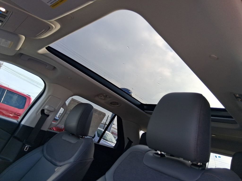 New 2026 Ford Explorer Active w/ Active Comfort Package image 13