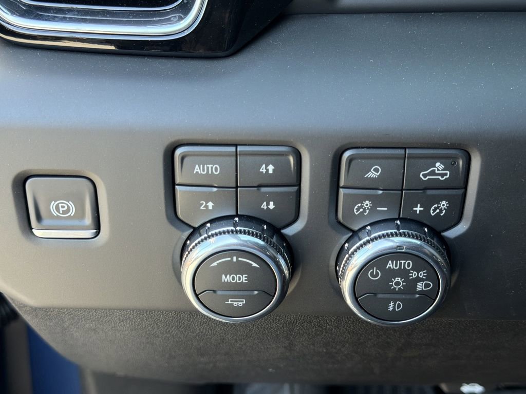 New 2026 GMC Sierra 2500 Denali Ultimate image 14