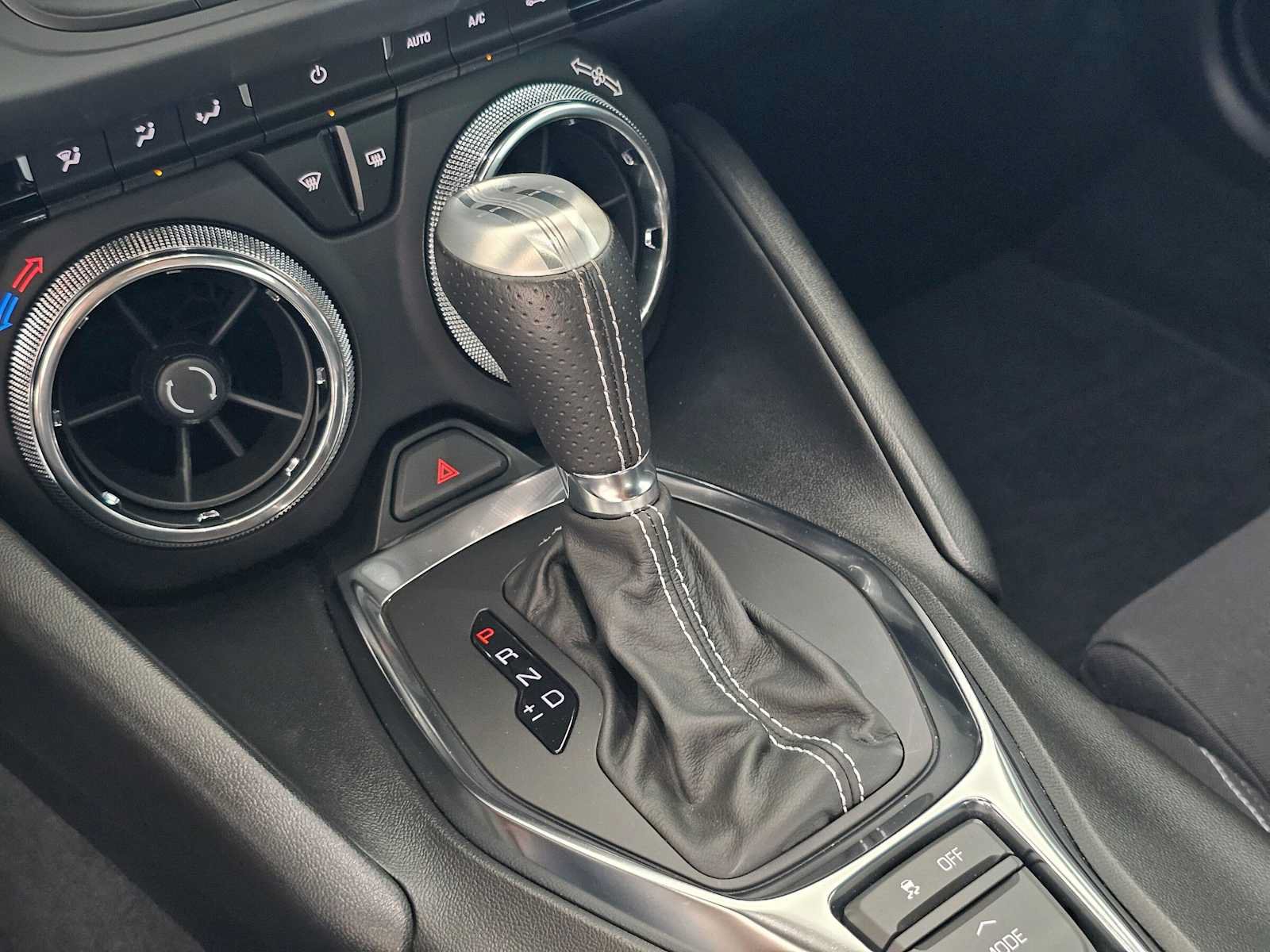 Used 2022 Chevrolet Camaro SS RWD image 32